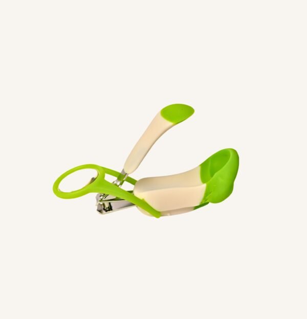 Multicolor Nail Clipper with Magnifying Glass